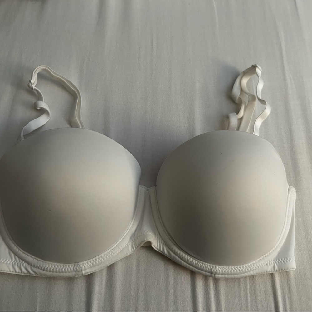 Victoria’s Secret Pink Bra
